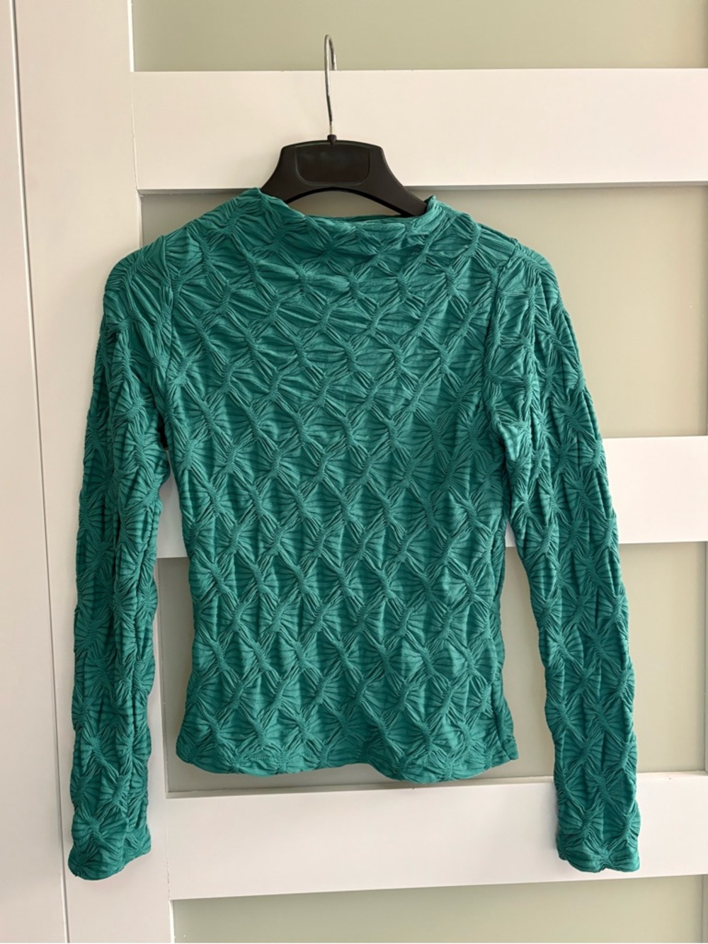 Anthropologie Long Sleeve Mock Neck Textured Top Size Medium - Picture 2 of 8